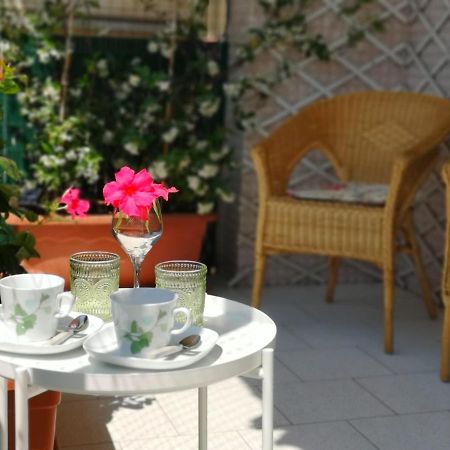 バーリSo Fine - Apulian Flatsアパートメント エクステリア 写真